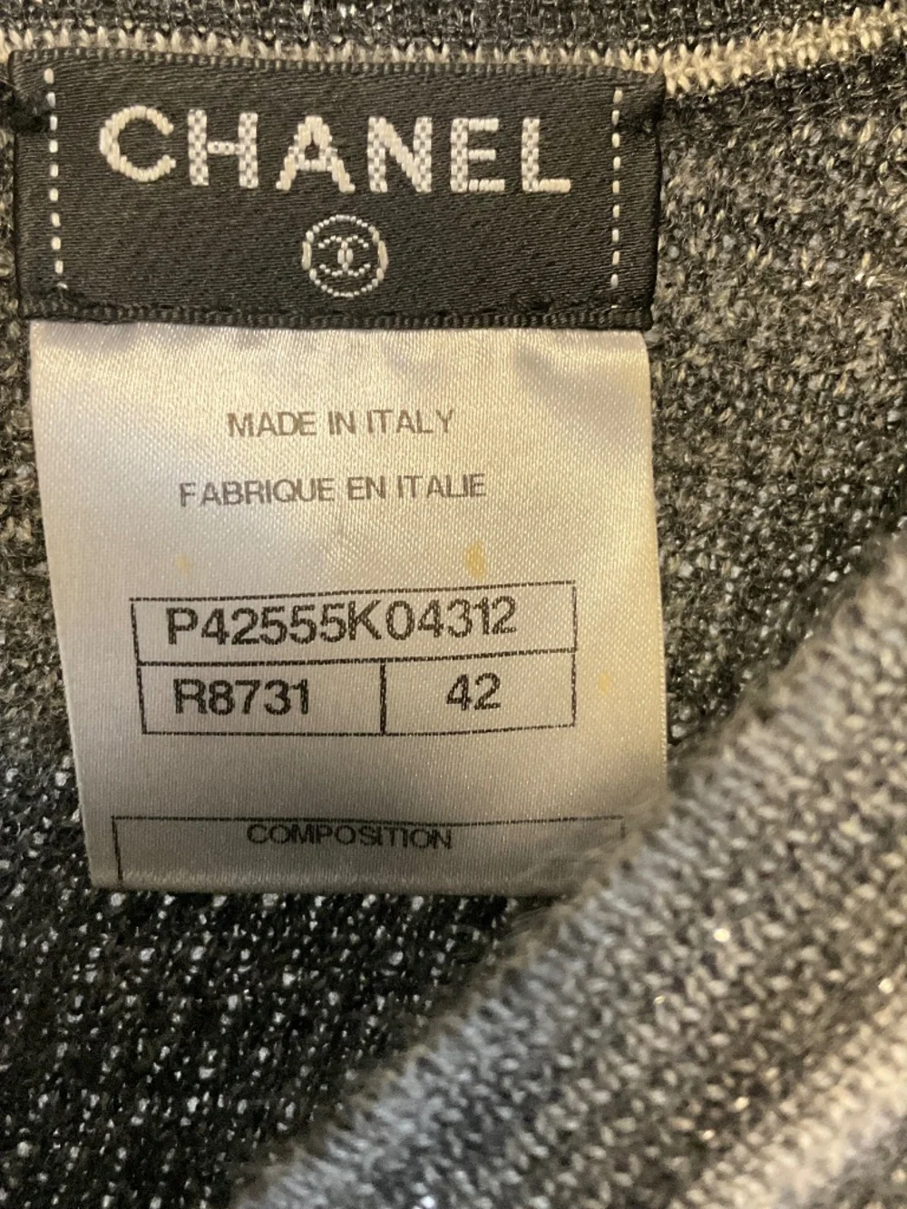 CHANEL GREY SHORT SLEEVED CASHMERE KNIT PULLOVER SWEATER